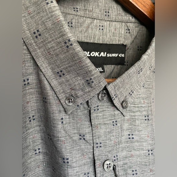 MOLOKAI SURF men shirt. New with tag. - Picture 2 of 4